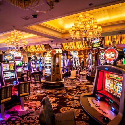 How and Why Casinos Verify Client’s Identity